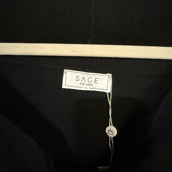 Sage the label Black Women's Sweater size large - Picture 3 of 10
